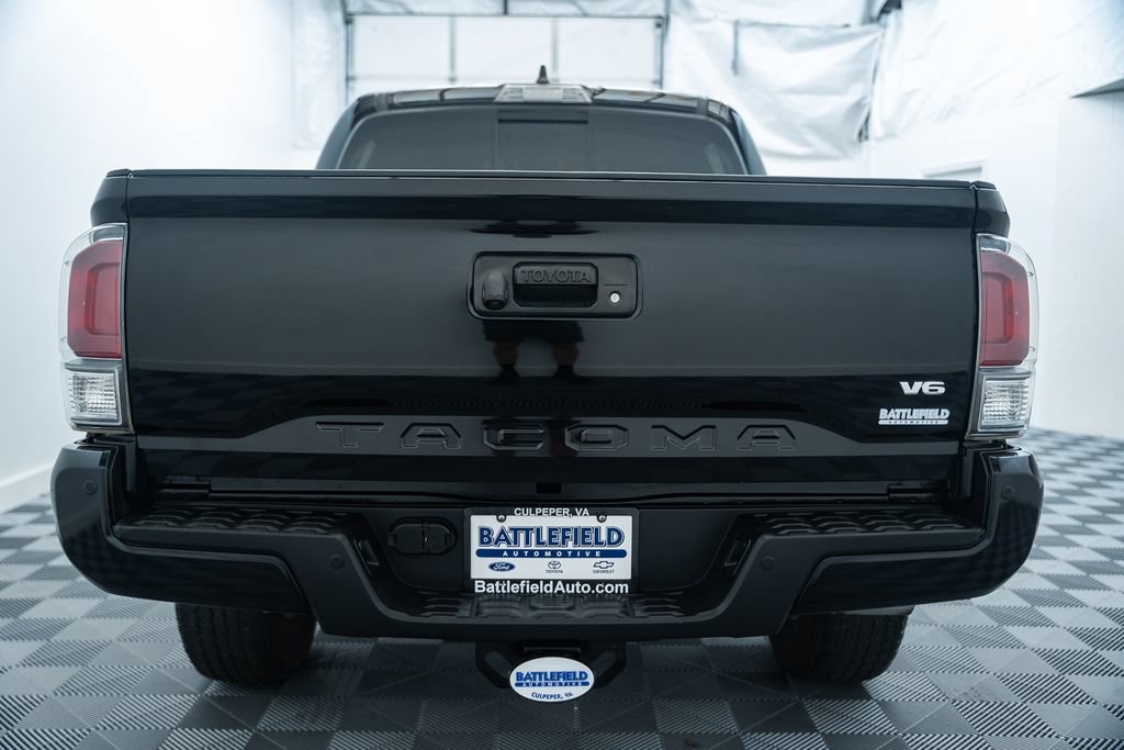 Used 2020 Toyota Tacoma TRD Off-Road w/ Technology Package AWD/4WD image 6