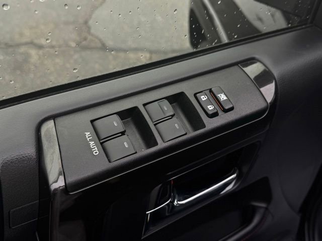 Used 2024 Toyota 4Runner TRD Off-Road Premium image 13