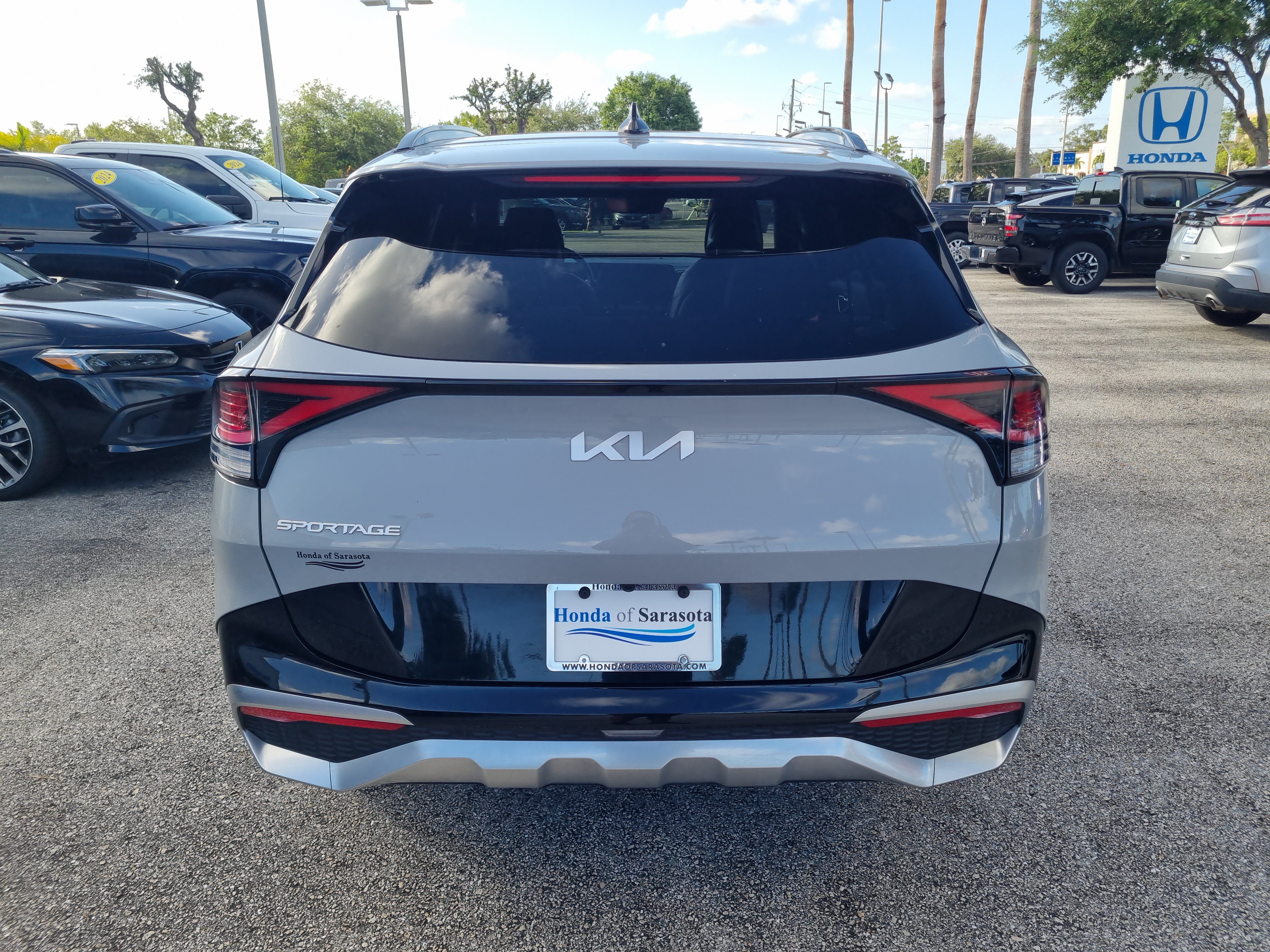 Used 2023 Kia Sportage SX FWD image 6