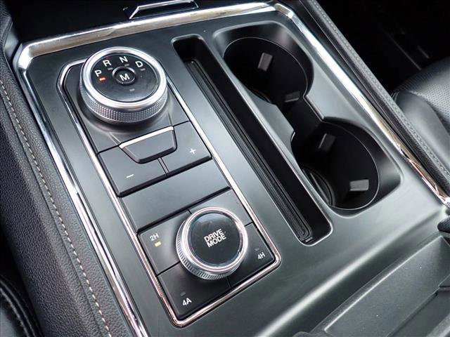 Used 2023 Ford Expedition XLT image 20
