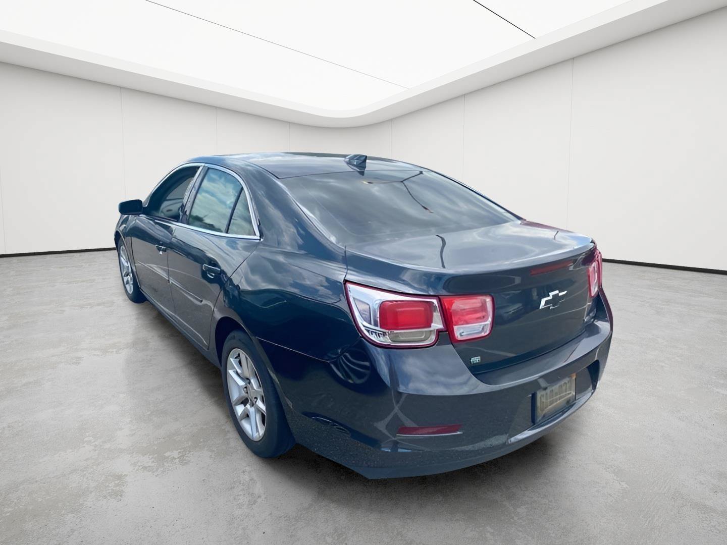 Used 2015 Chevrolet Malibu LT w/ Power Convenience Package FWD image 11