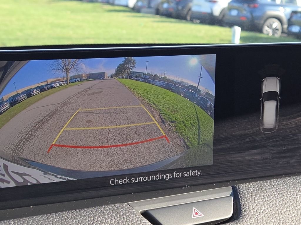 Certified 2025 MAZDA CX-90 3.3 Turbo w/ Preferred Package image 4