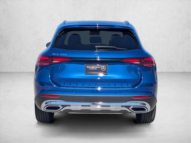 New 2026 Mercedes-Benz GLC 300 image 8