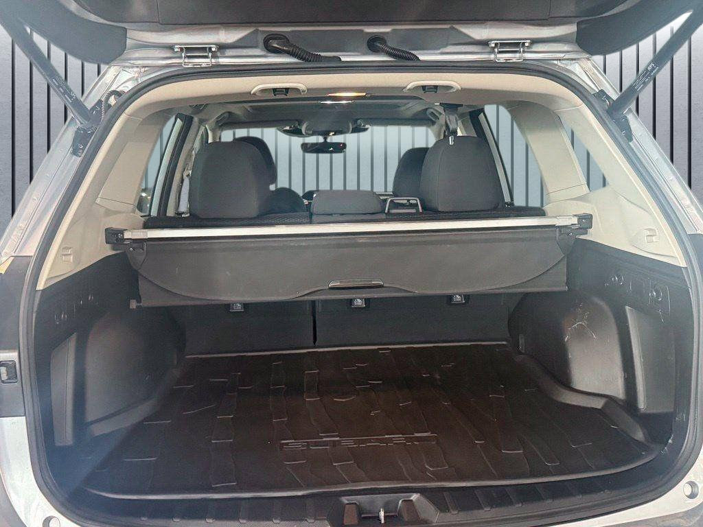 Certified 2024 Subaru Forester Premium AWD/4WD image 9