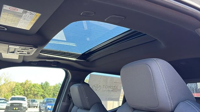 New 2025 Toyota Tacoma TRD Off-Road image 22