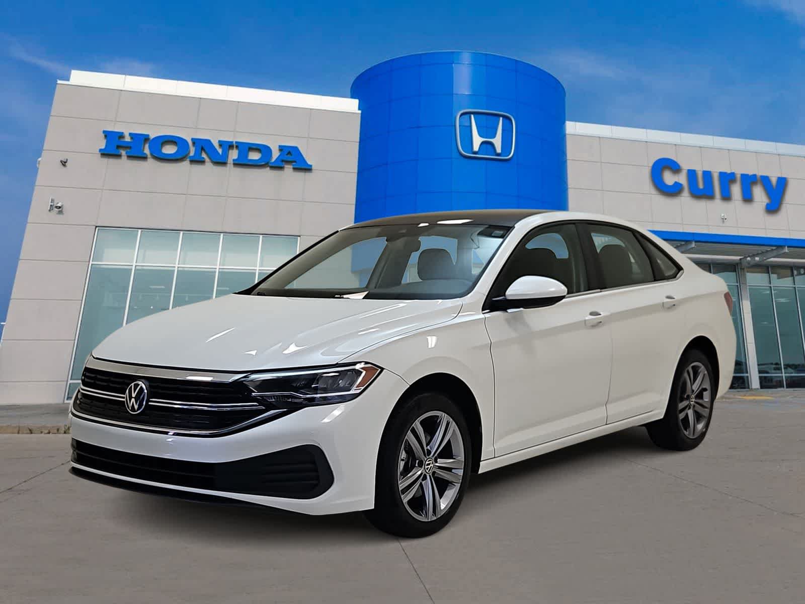 Used 2023 Volkswagen Jetta SE w/ Panoramic Sunroof Package FWD image 1