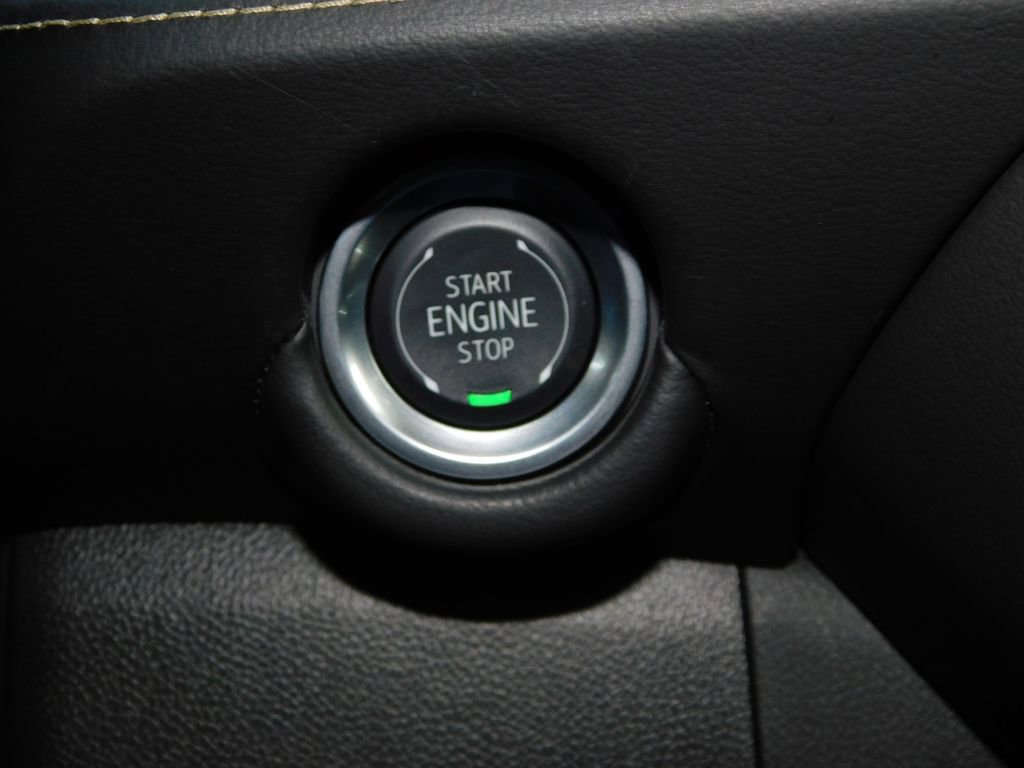 Used 2025 Chevrolet Suburban Premier image 43