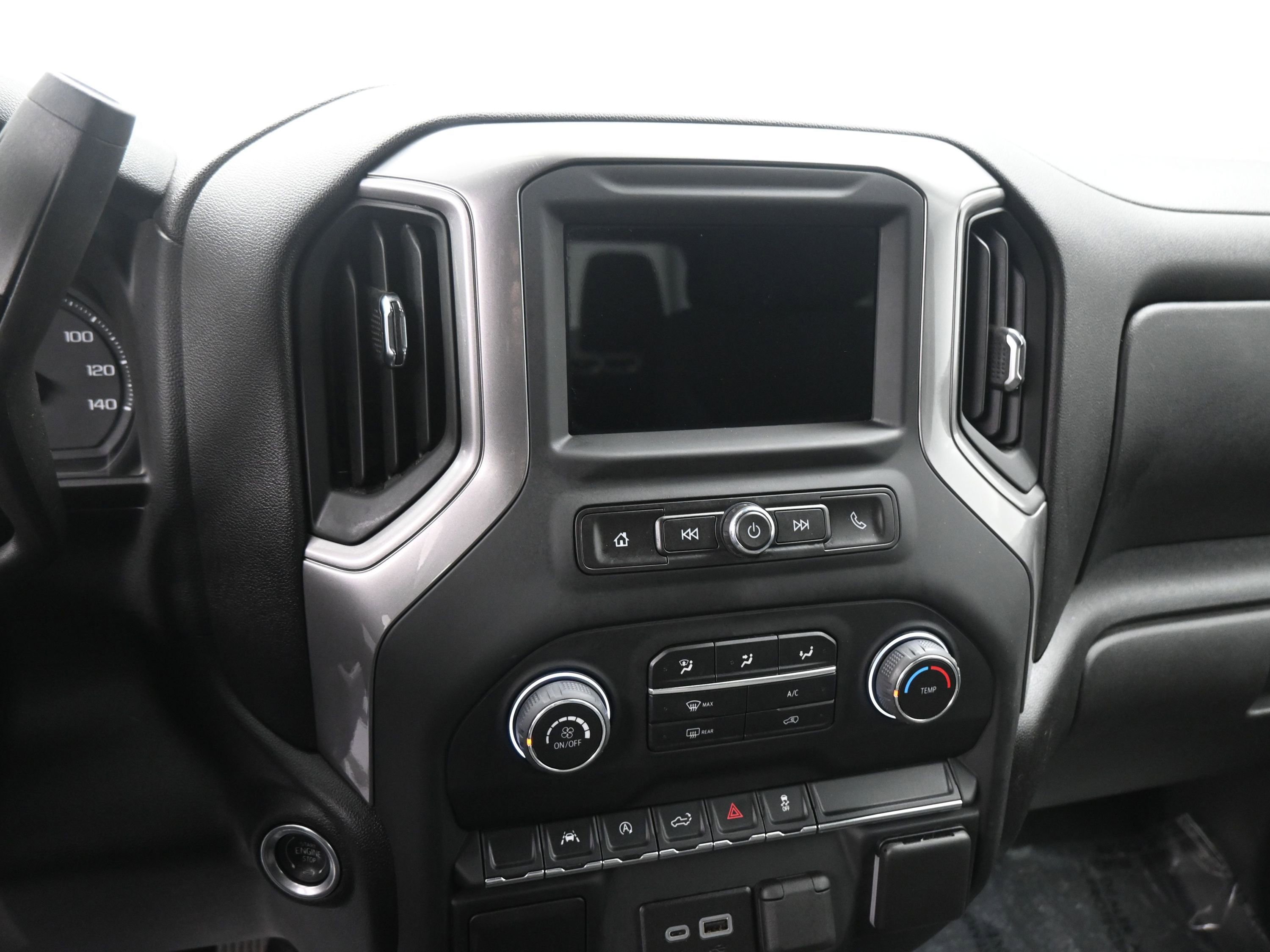 Certified 2024 Chevrolet Silverado 1500 Custom image 15