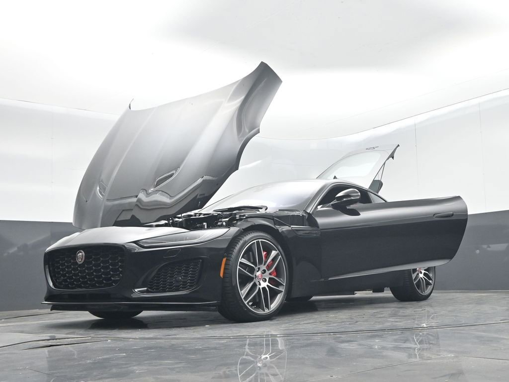 Used 2022 Jaguar F-TYPE Coupe image 68