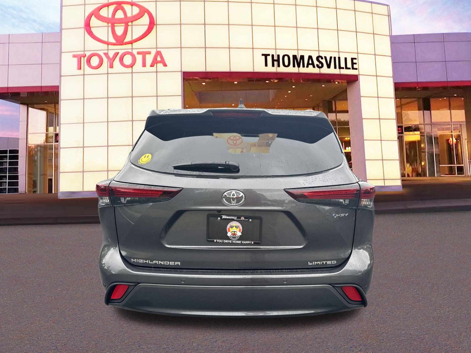 New 2025 Toyota Highlander Limited AWD/4WD image 6