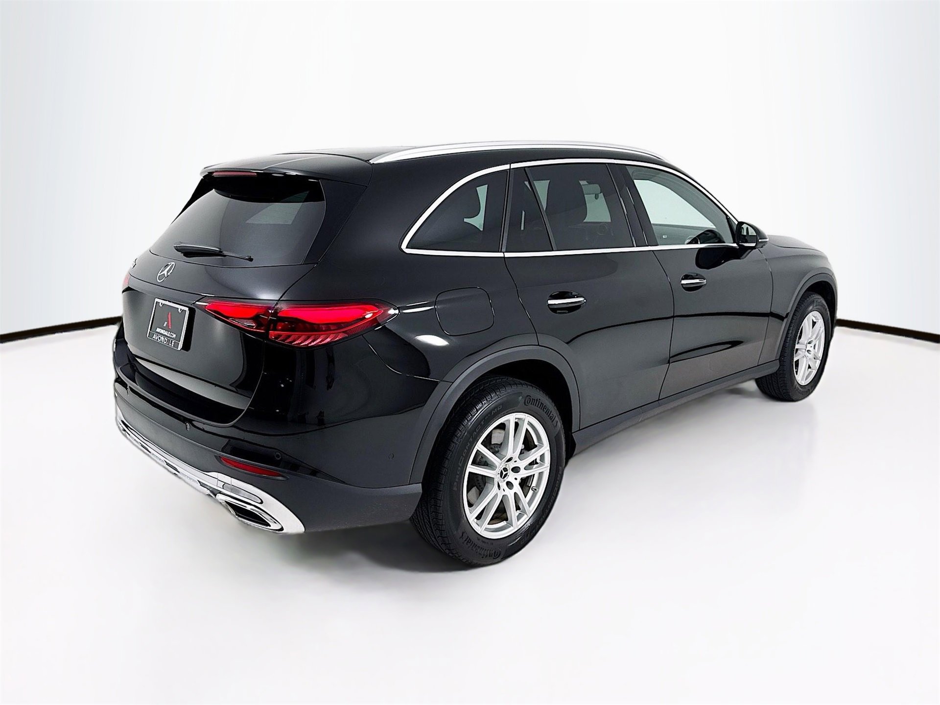 Certified 2025 Mercedes-Benz GLC 300 image 8