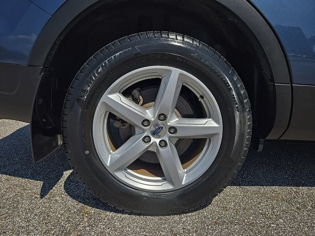 Used 2019 Ford Explorer XLT FWD image 29