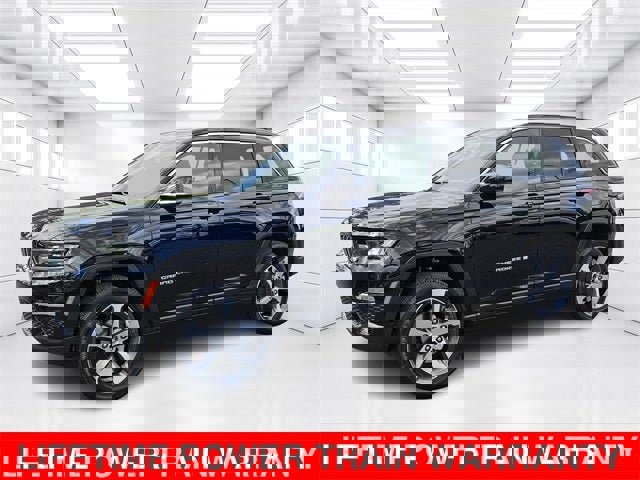 New 2024 Jeep Grand Cherokee Limited w/ Luxury Tech Group II
