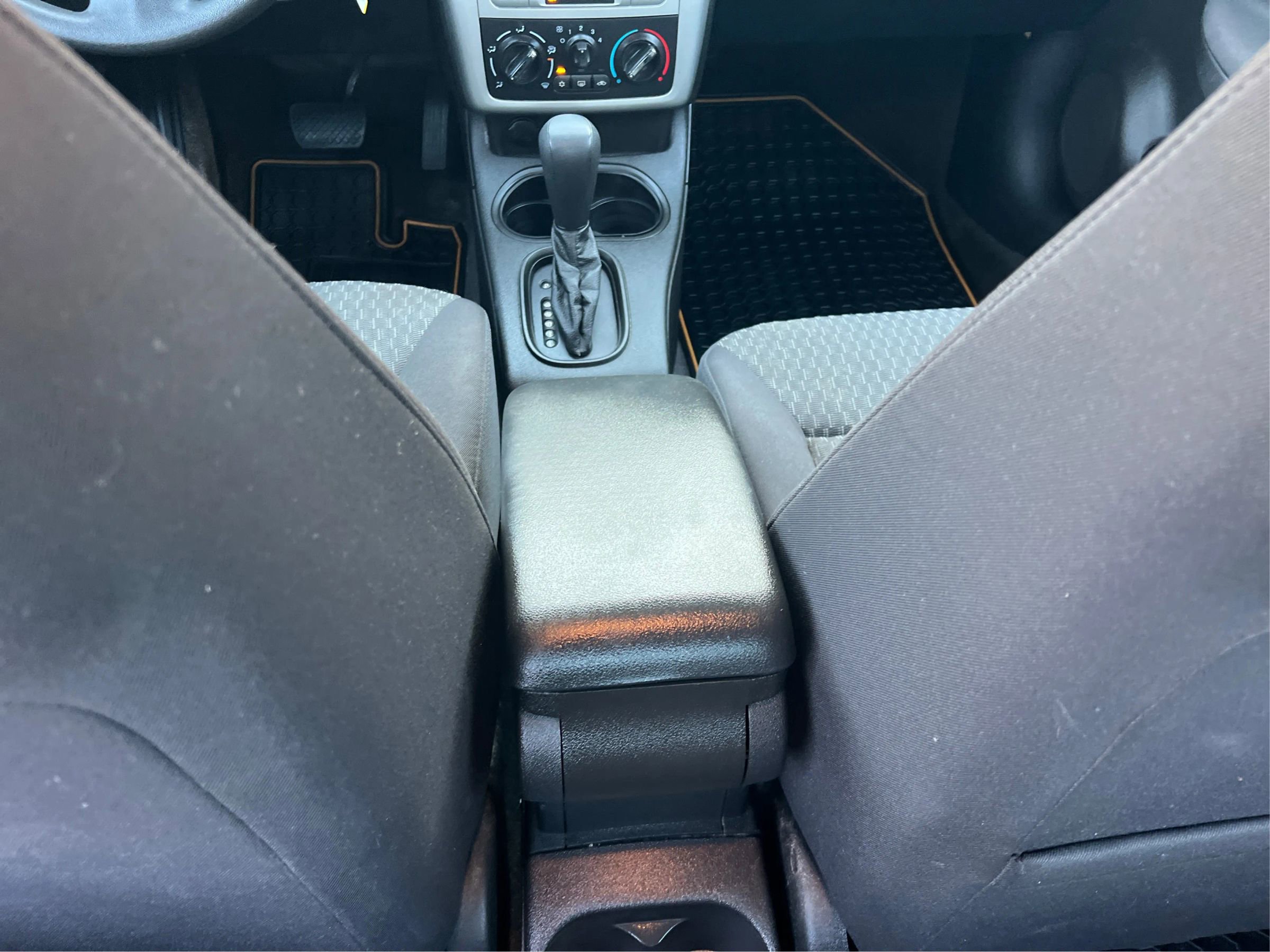 Used 2010 Chevrolet Cobalt LT FWD image 19