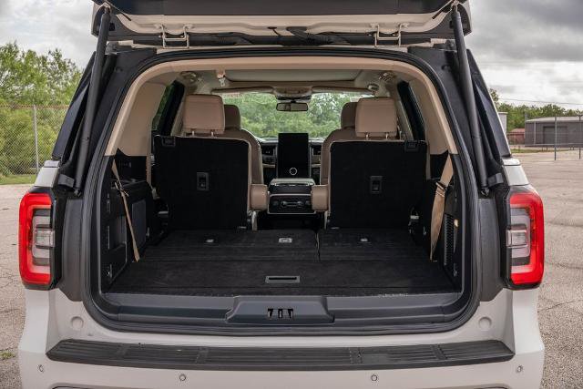 Certified 2023 Ford Expedition Limited RWD image 28