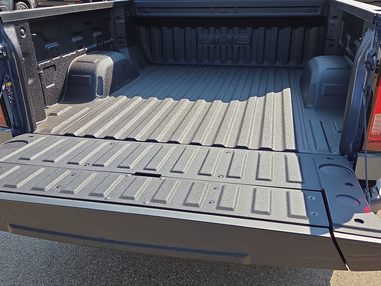 New 2026 GMC Sierra 1500 Denali image 8