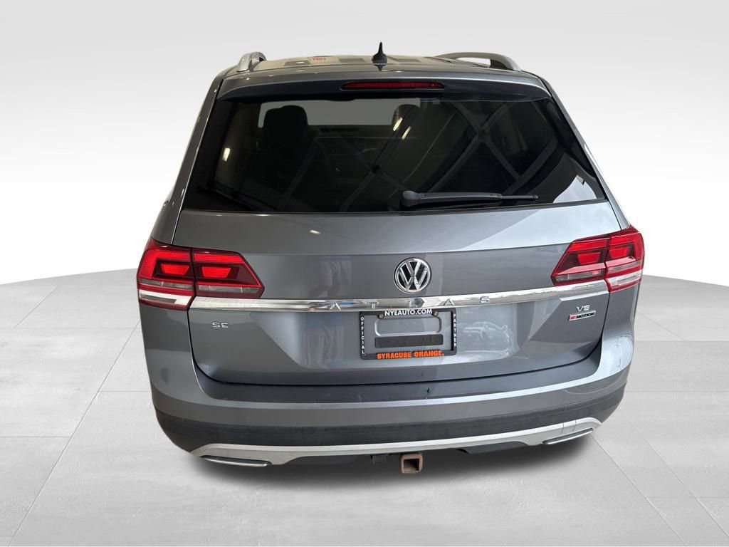 Used 2019 Volkswagen Atlas SE w/ Panoramic Sunroof Package image 4