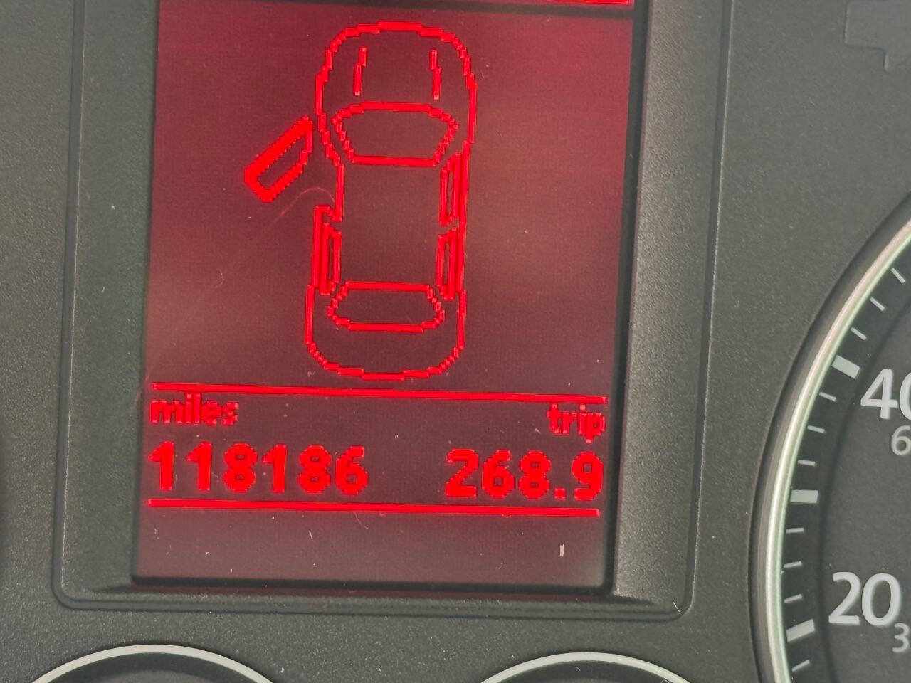 Used 2020 Toyota Corolla L FWD image 27