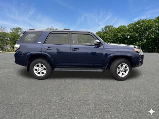 Used 2019 Toyota 4Runner SR5 Premium AWD/4WD image 3