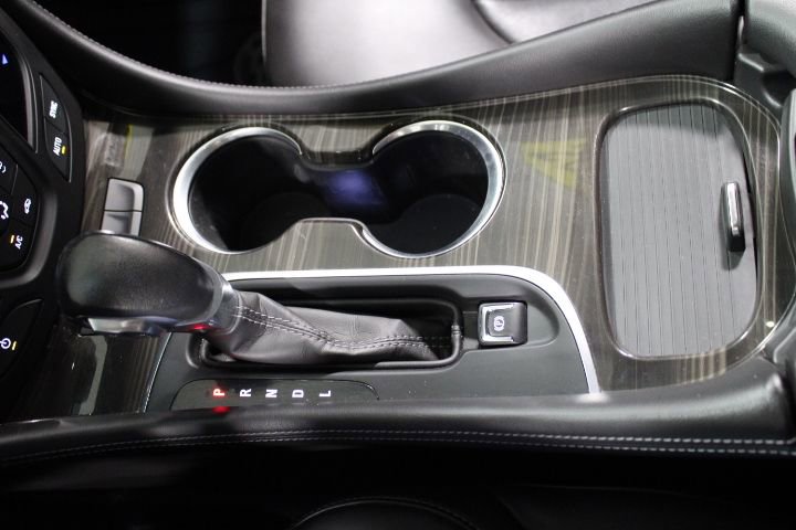 Used 2020 Buick Envision Essence image 29