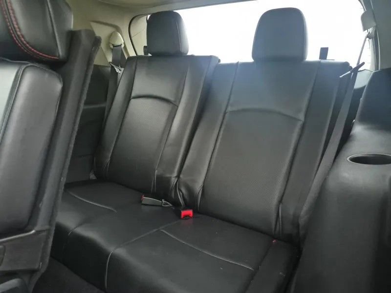 Used 2018 Dodge Journey GT w/ Nav & Sun Group AWD/4WD image 7