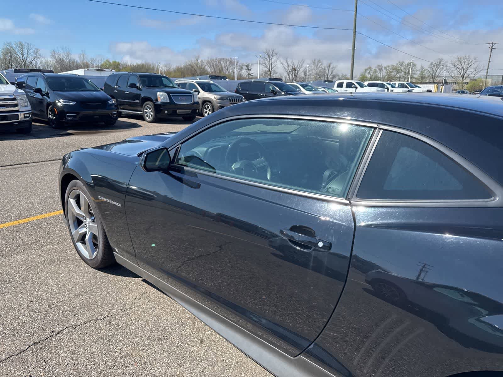 Used 2010 Chevrolet Camaro SS w/ LPO, Ground Effects Package image 15