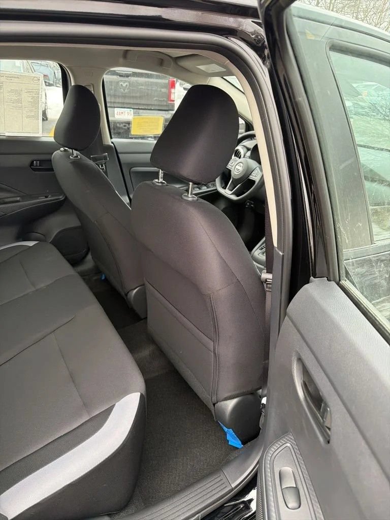 Used 2025 Nissan Versa S w/ Trunk Package FWD image 23