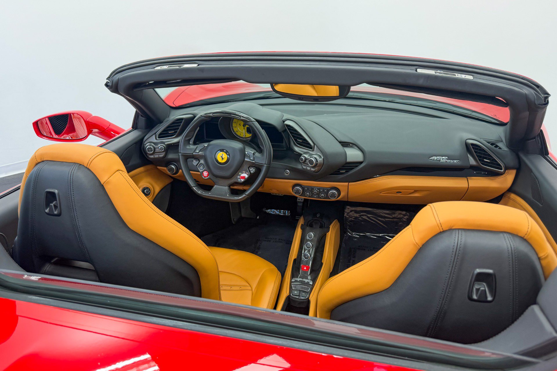 Used 2018 Ferrari 488 Spider RWD image 28