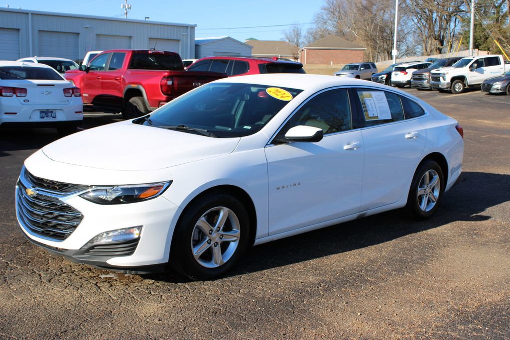 Used 2024 Chevrolet Malibu LT image 4