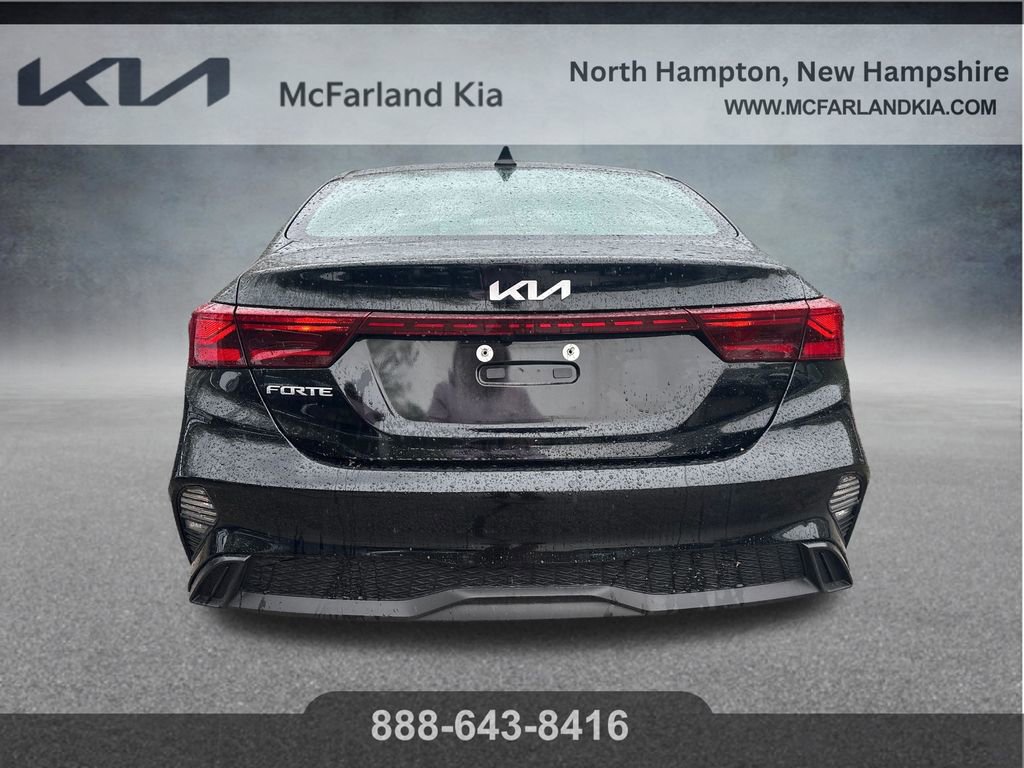 Used 2023 Kia Forte LXS w/ LXS Technology Package FWD image 13