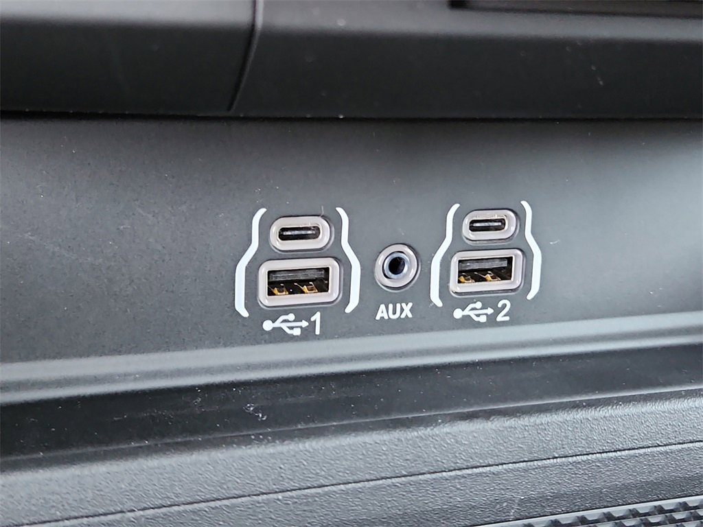 New 2026 RAM 1500 4x4 Crew Cab image 21