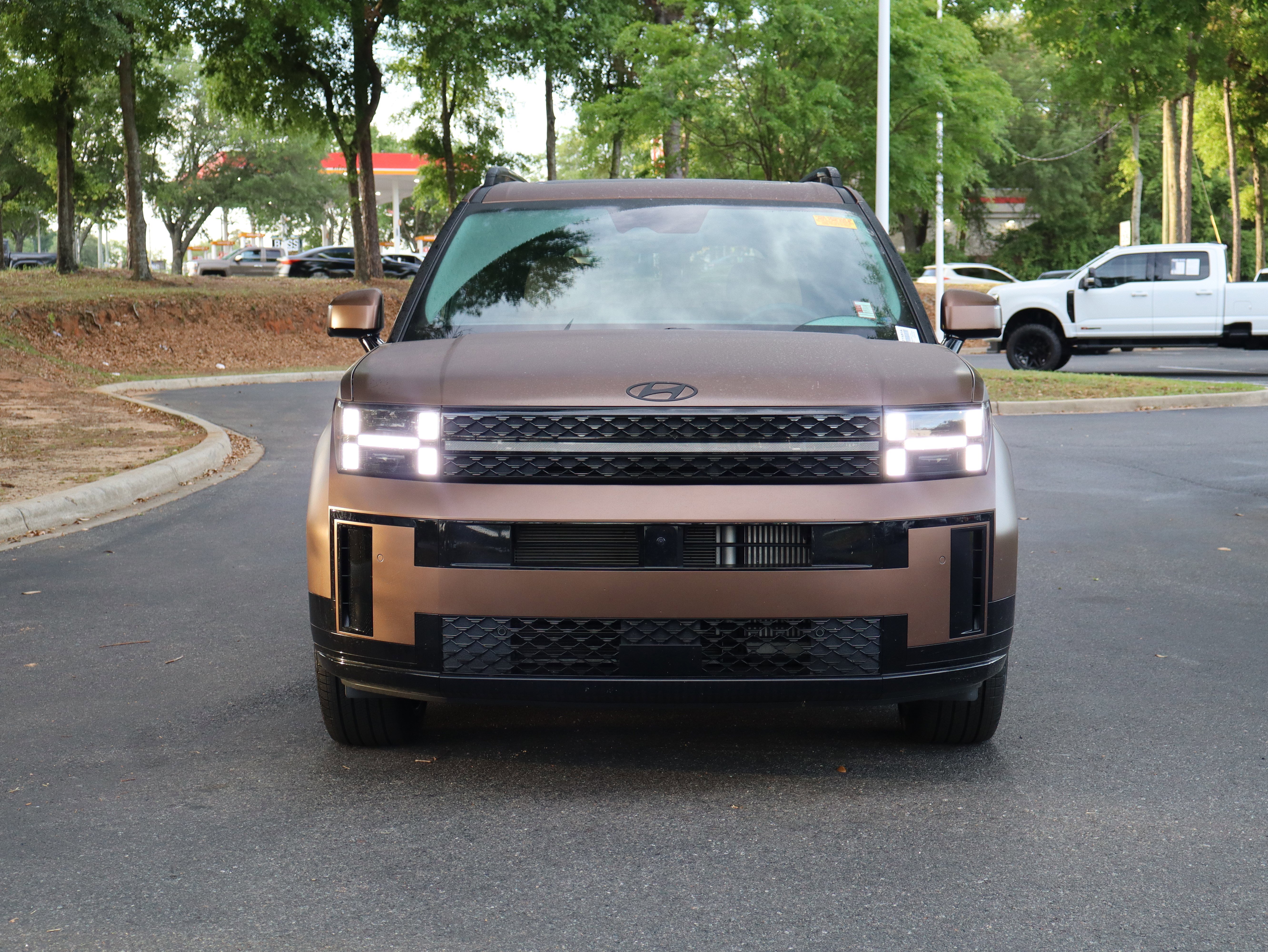 Used 2026 Hyundai Santa Fe Calligraphy AWD/4WD image 3