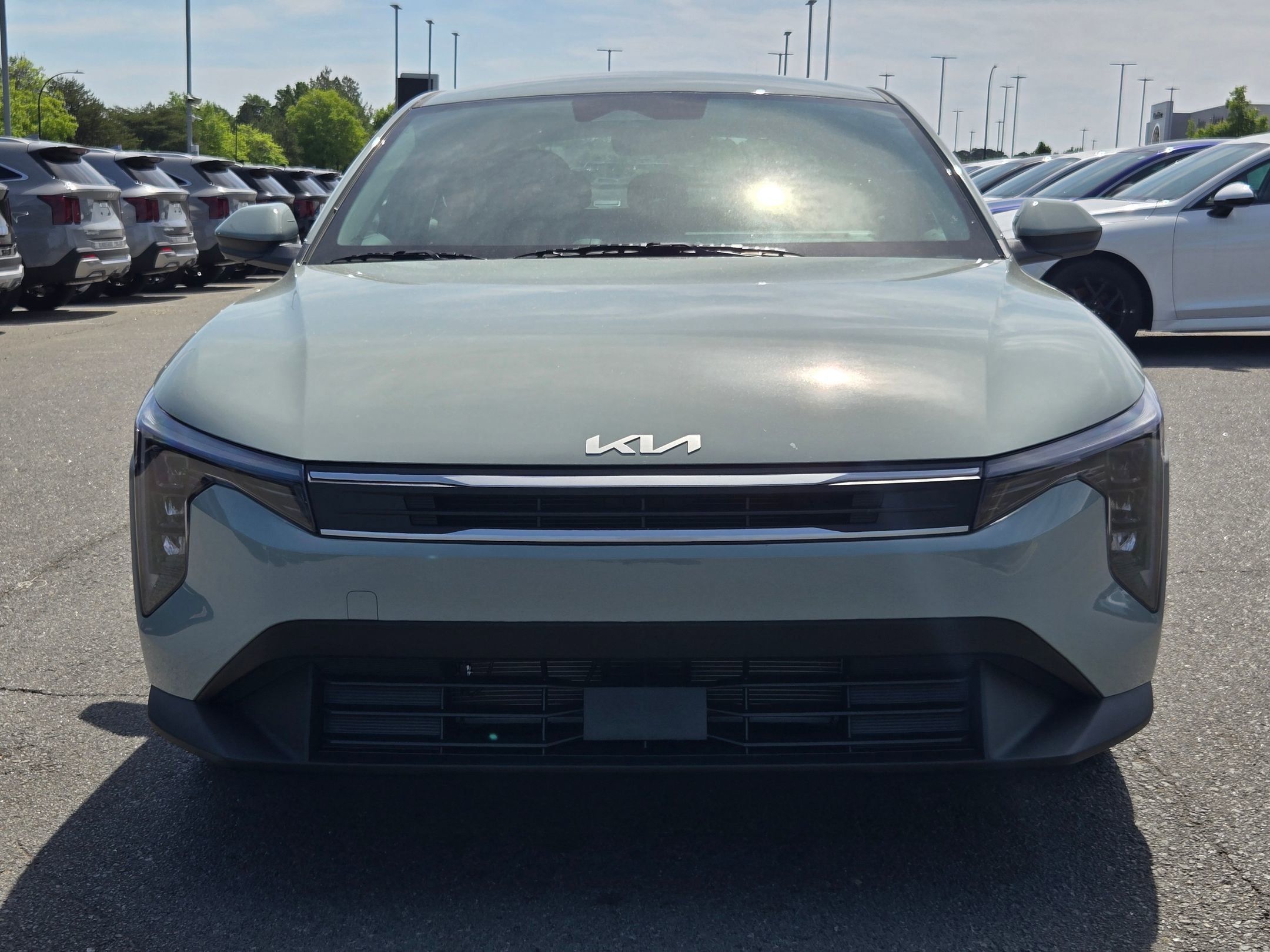 New 2026 Kia K4 LXS image 2