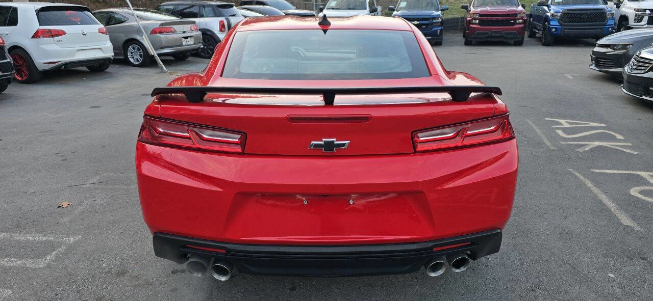 Used 2016 Chevrolet Camaro LT image 8