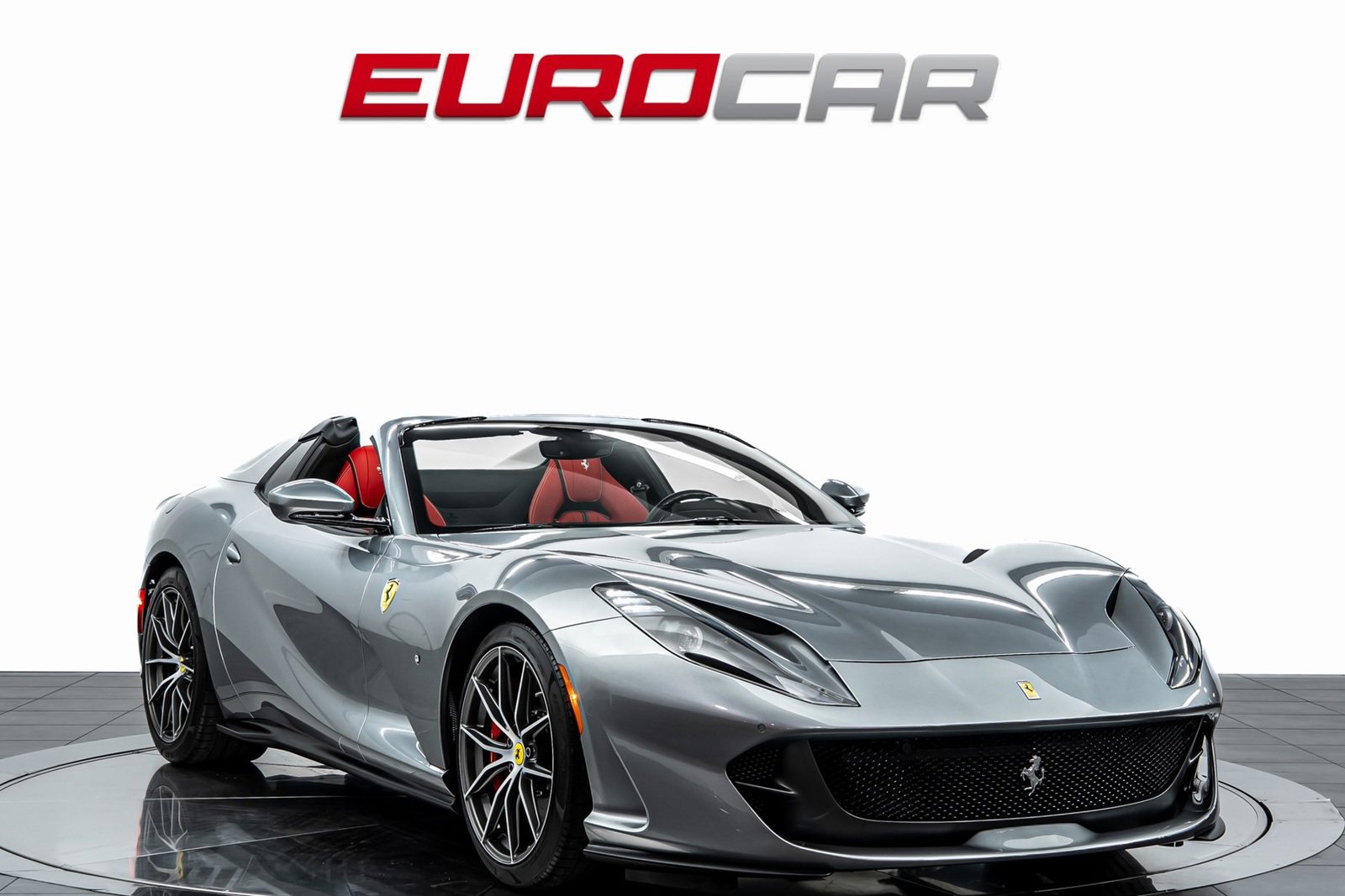 Used 2022 Ferrari 812 GTS image 9