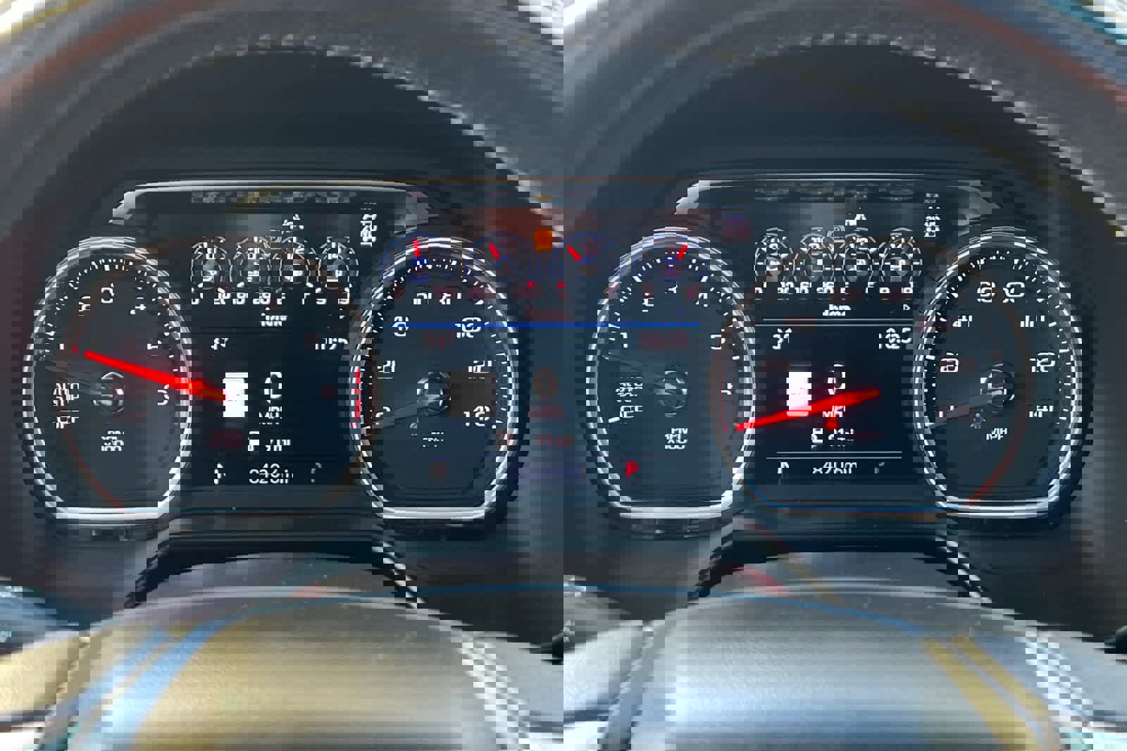 Used 2021 Chevrolet Tahoe Premier w/ Premium Package image 27