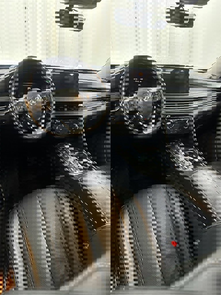 Used 2023 INFINITI QX60 Luxe image 28