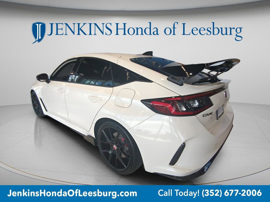 Used 2025 Honda Civic Type R image 5