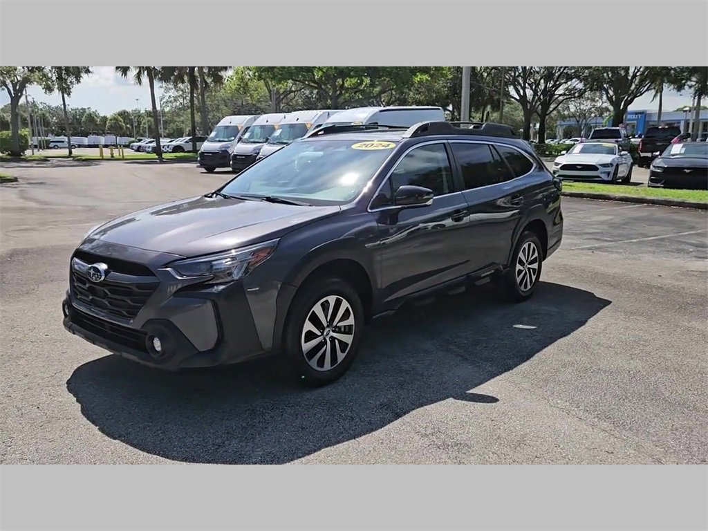 Used 2024 Subaru Outback Premium image 45