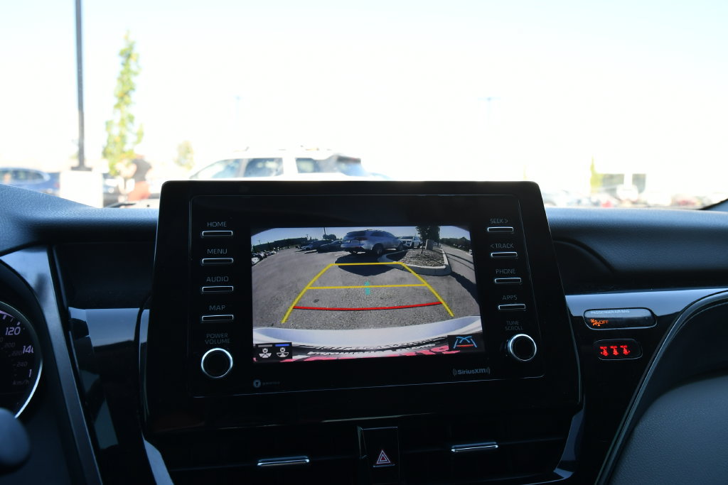Used 2021 Toyota Camry LE w/ Convenience Package FWD image 21