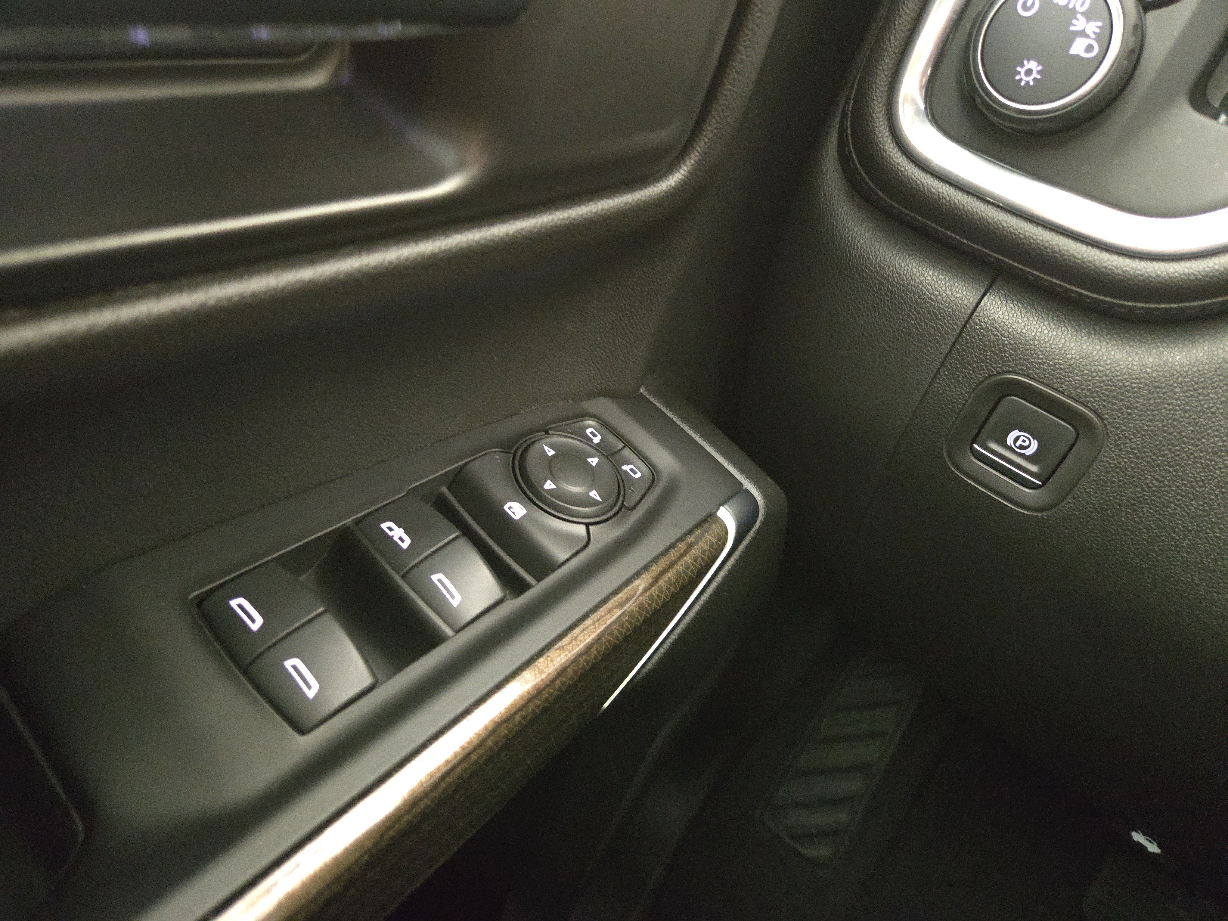 Certified 2022 Chevrolet Silverado 1500 LT Trail Boss w/ Bed Protection Package image 31