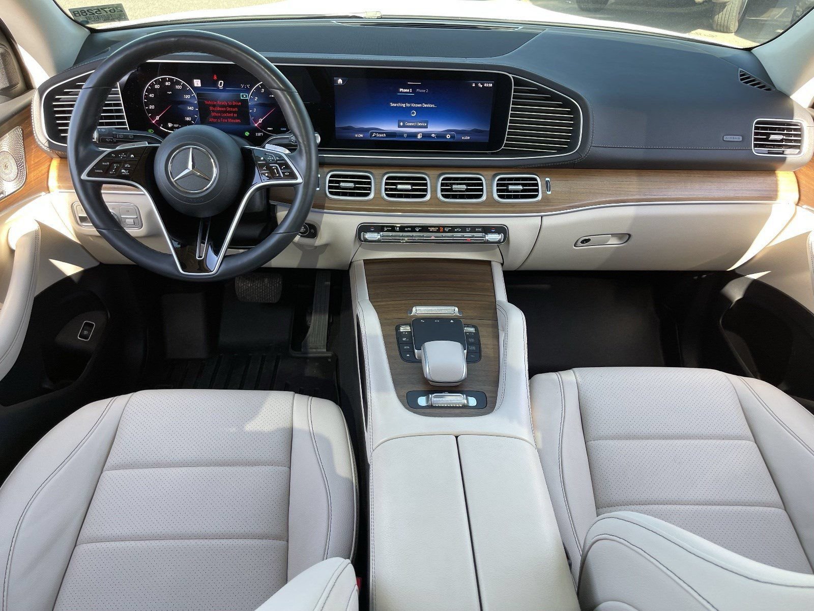 Used 2024 Mercedes-Benz GLS 450 4MATIC image 17