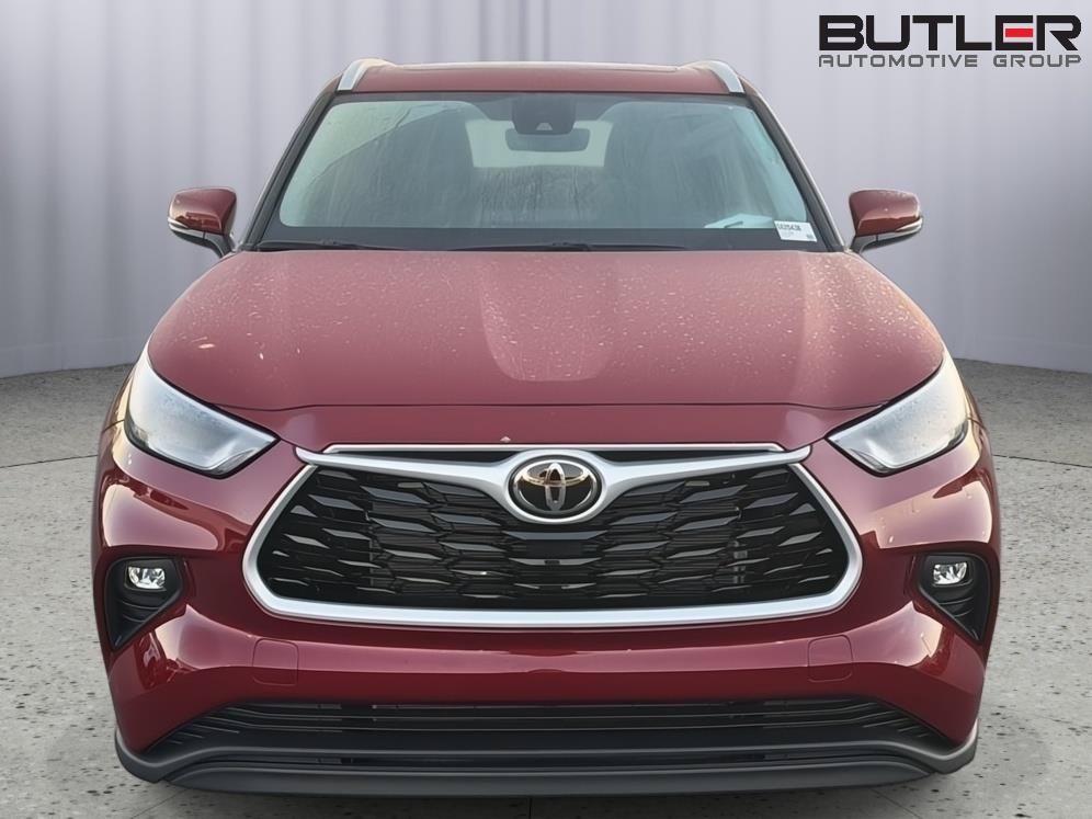 New 2026 Toyota Highlander XLE AWD/4WD image 9