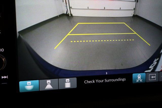 Used 2023 Honda CR-V EX-L image 25