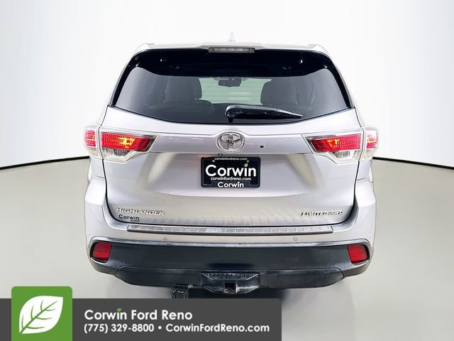 Used 2015 Toyota Highlander Limited Platinum AWD/4WD image 6