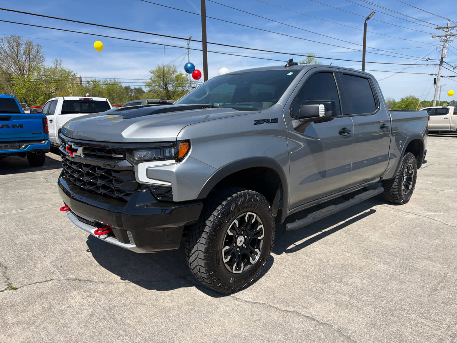 Used 2023 Chevrolet Silverado 1500 ZR2 w/ Technology Package image 1