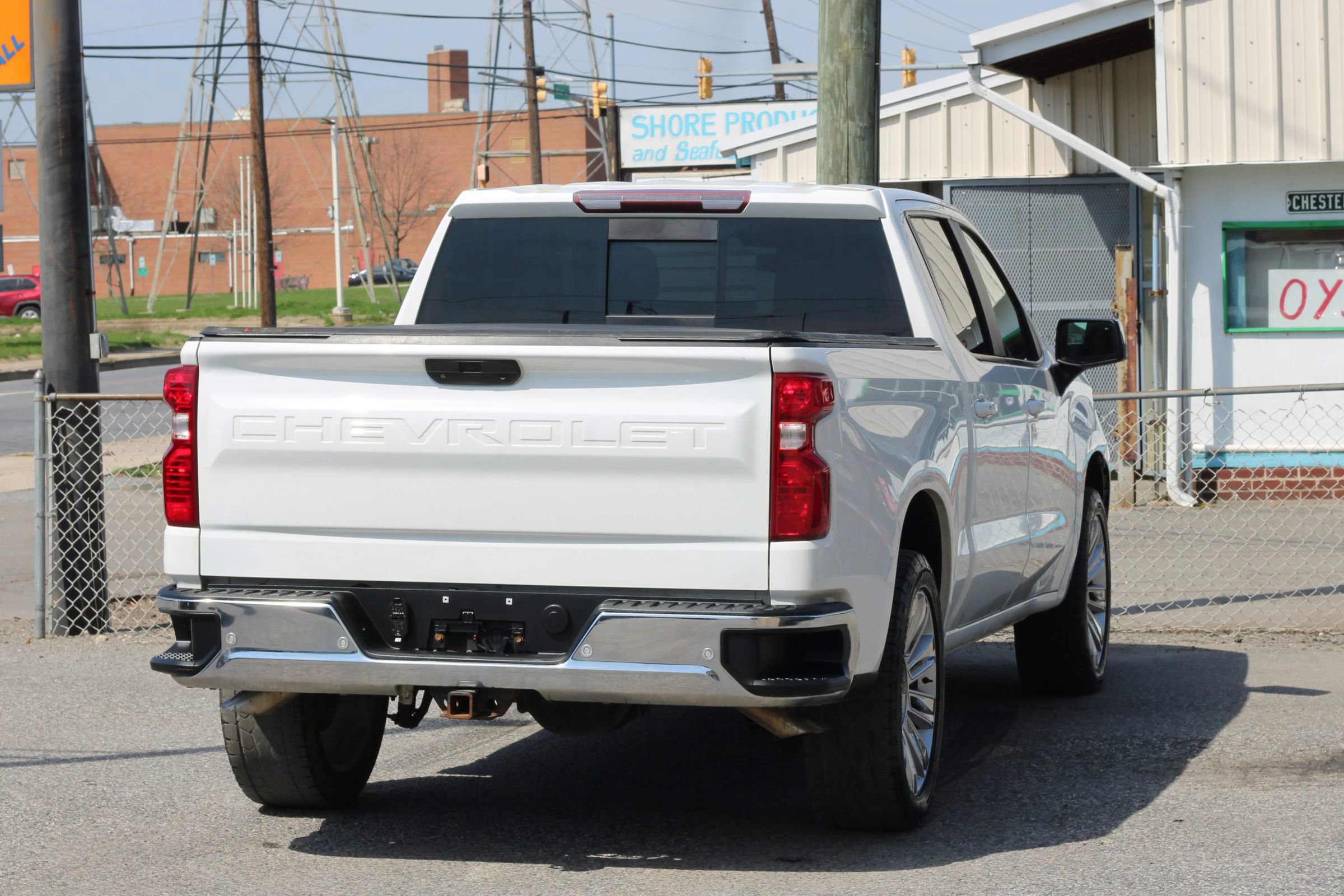 Used 2019 Chevrolet Silverado 1500 LT w/ Convenience Package AWD/4WD image 7