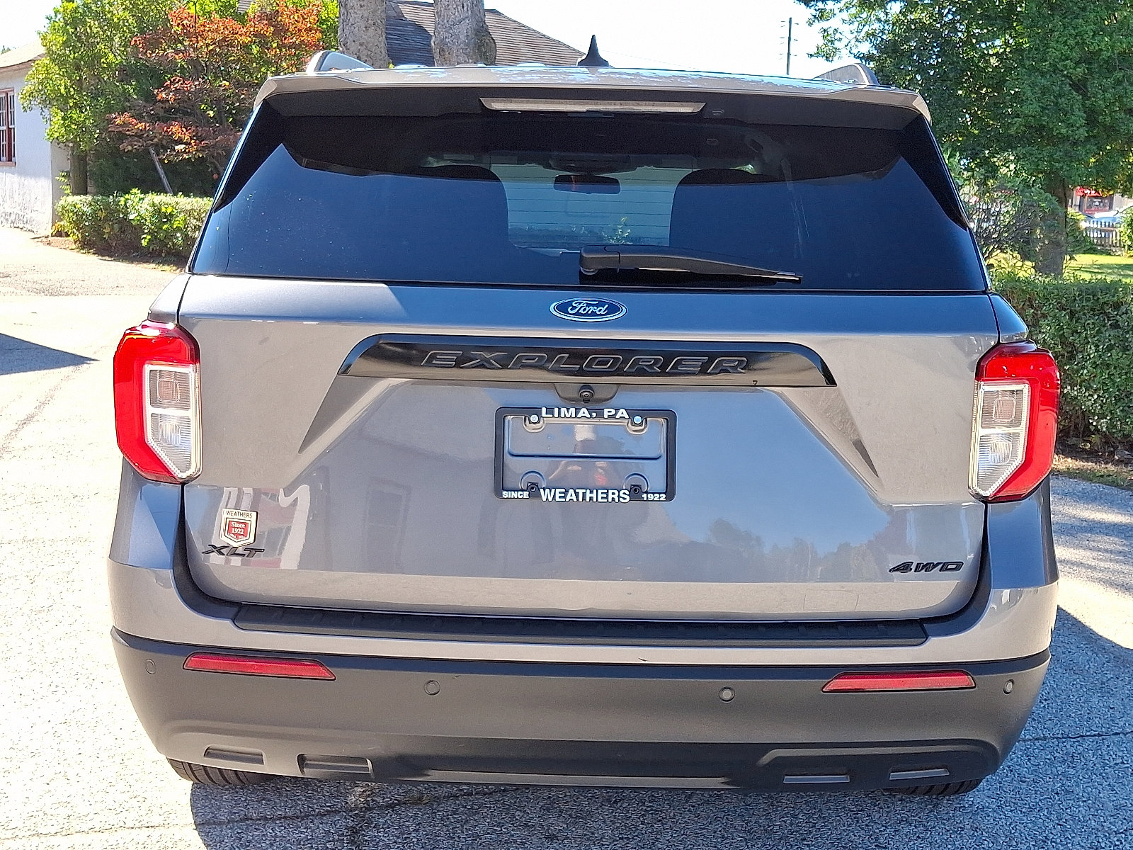 Used 2022 Ford Explorer XLT image 5