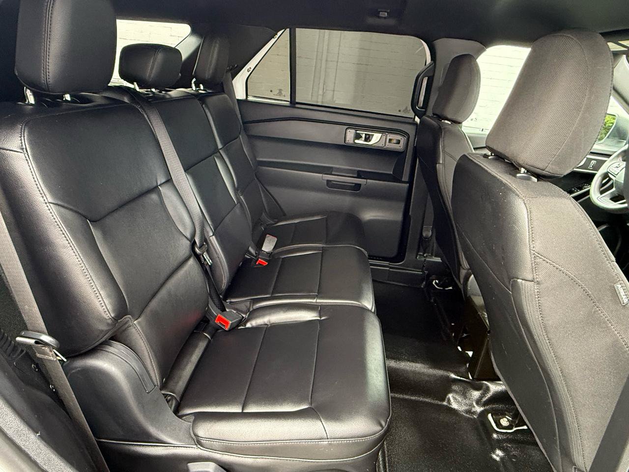 Used 2021 Ford Explorer 4WD Police Interceptor image 4