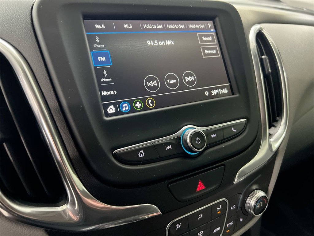 Used 2019 Chevrolet Equinox LT w/ Driver Convenience Package image 13